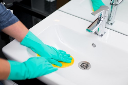 Residential and commercial clearance support in Putney